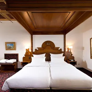 King's First Monaco di Baviera